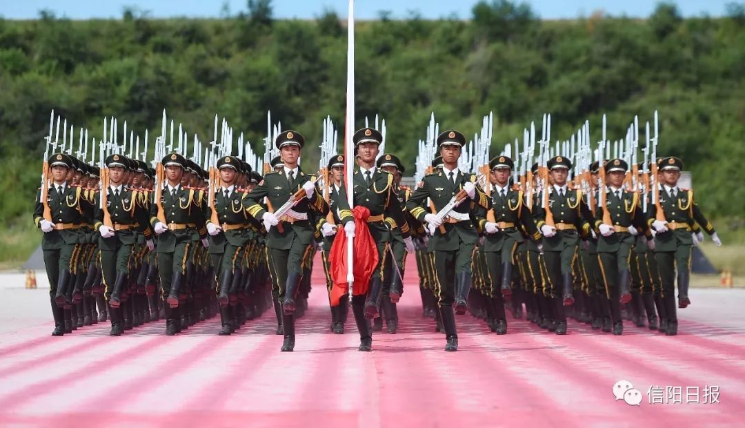 閱兵儀式方陣，榮耀與力量的展現(xiàn)，閱兵儀式方陣，榮耀與力量的輝煌展現(xiàn)