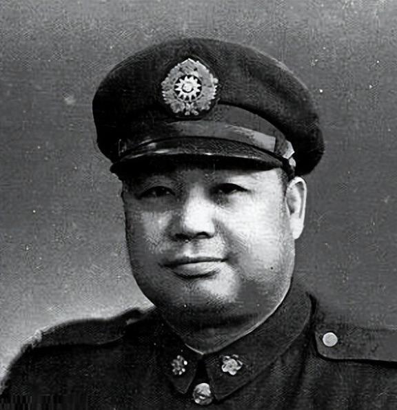 集團(tuán)軍司令員，戰(zhàn)略決策的核心力量，集團(tuán)軍司令員，戰(zhàn)略決策之核心力量