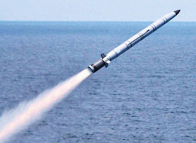 中國艦載反艦導(dǎo)彈，捍衛(wèi)海洋安全的銳利武器，中國艦載反艦導(dǎo)彈，捍衛(wèi)海洋安全的強(qiáng)大武器