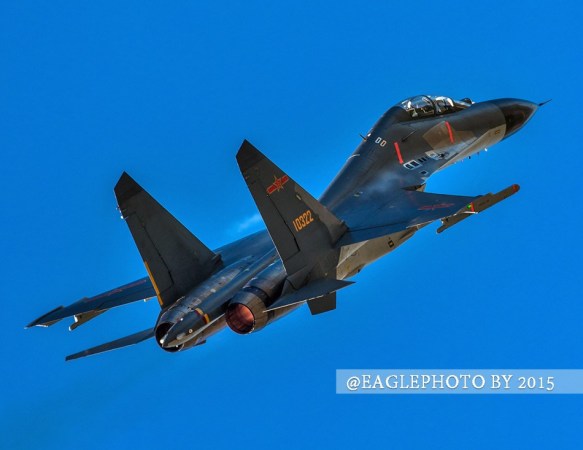 大香蕉游戲殲-11戰(zhàn)斗機(jī)，探索空中霸主之路，大香蕉游戲殲-11戰(zhàn)斗機(jī)，探索成為空中霸主的征程