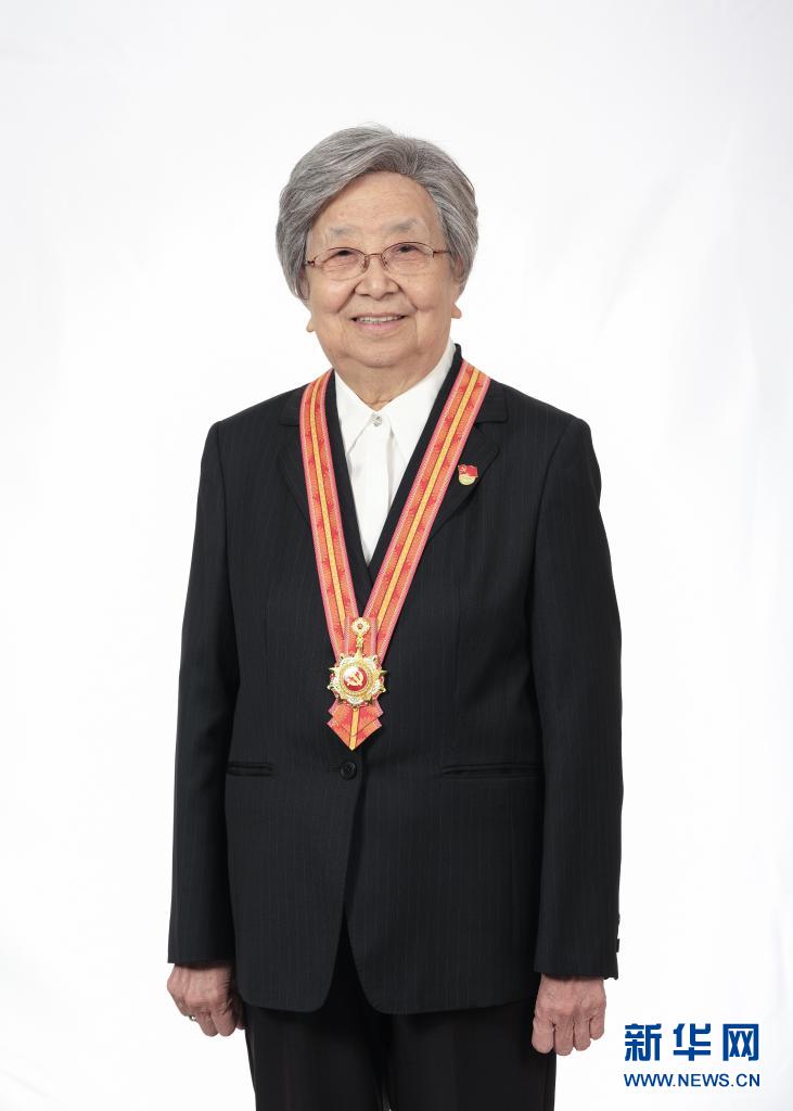 中國(guó)七一勛章獲得者的風(fēng)采與貢獻(xiàn)——圖片紀(jì)實(shí)，中國(guó)七一勛章獲得者的風(fēng)采與貢獻(xiàn)，圖片紀(jì)實(shí)回顧