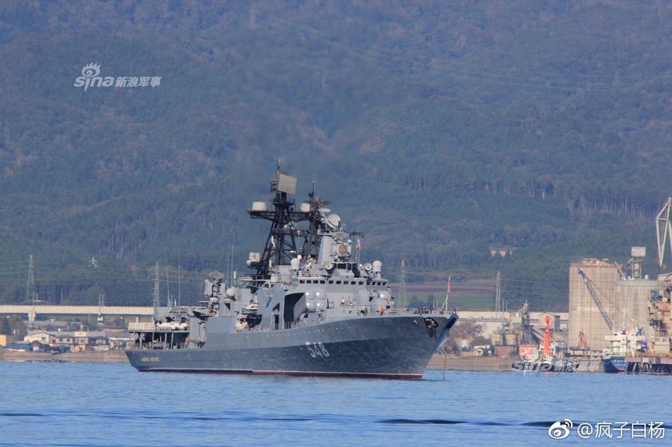 瓦良格號(hào)導(dǎo)彈巡洋艦視頻，揭示強(qiáng)大實(shí)力與獨(dú)特魅力，瓦良格號(hào)導(dǎo)彈巡洋艦展示強(qiáng)大實(shí)力與獨(dú)特魅力實(shí)拍視頻揭秘真相