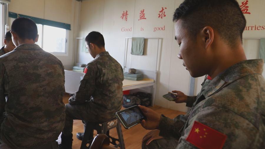 軍營(yíng)安全大家談，小品背景音樂(lè)中的故事與啟示，軍營(yíng)安全大家談，背景音樂(lè)中的故事啟示與探討