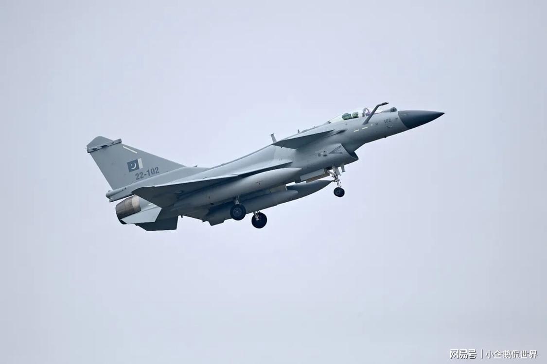 中巴軍演