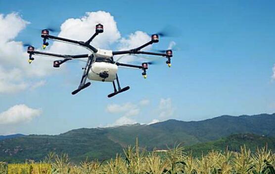 請選擇下圖中無人機型號名稱——DJI Mavic 3的探索之旅，DJI Mavic 3探索之旅，無人機新紀(jì)元之旅