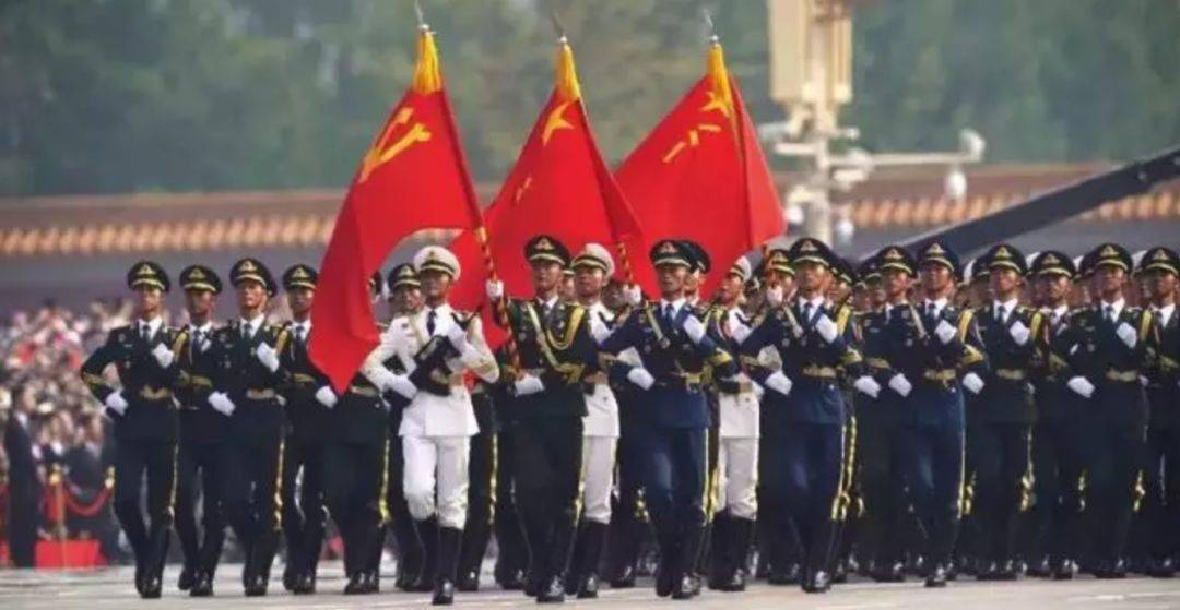 盛大的慶祝——紀(jì)念中國國慶閱兵儀式在十月一日的輝煌展現(xiàn)，中國國慶閱兵儀式，輝煌慶祝的十月一日盛典