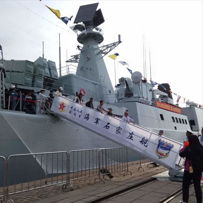 石家莊號航母，中國海軍新時代的驕傲，中國海軍新時代的驕傲——石家莊號航母