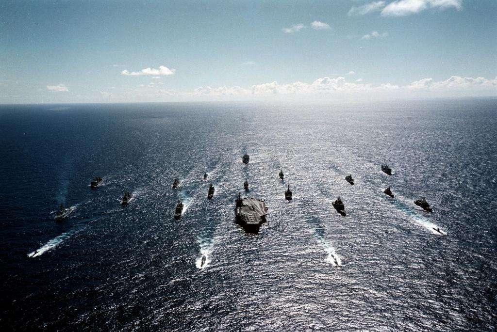 航空母艦戰(zhàn)斗群編隊(duì)中各戰(zhàn)艦作用，航空母艦戰(zhàn)斗群編隊(duì)中各戰(zhàn)艦的角色與功能解析