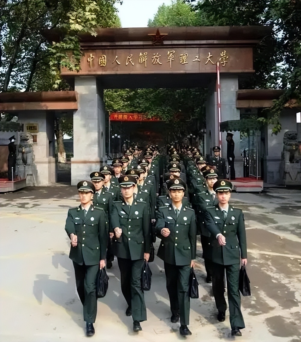國(guó)防科技大學(xué)政審中的三代考察，深度解讀與意義探討，國(guó)防科技大學(xué)政審中的三代考察，深度解讀及其重要性探討
