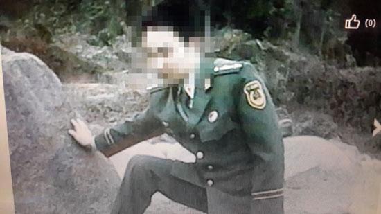 中國武警女軍官的照片，展現(xiàn)力量與榮耀的象征，中國武警女軍官風(fēng)采，力量與榮耀的象征
