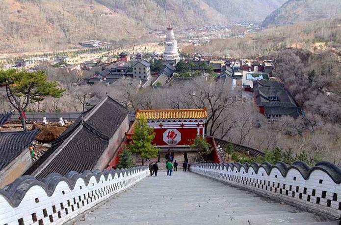 國(guó)內(nèi)大事件概述