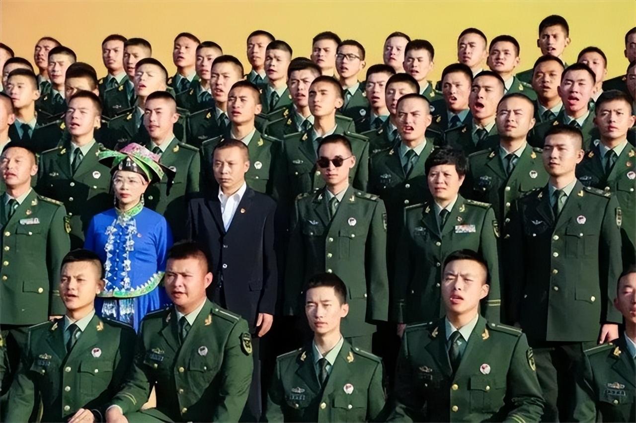八一勛章獎金數(shù)額揭秘，榮譽(yù)背后的獎勵與激勵力量，八一勛章獎金數(shù)額揭秘，榮譽(yù)背后的獎勵與激勵力量閃耀光芒