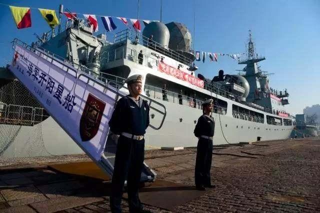 海軍節(jié)艦長(zhǎng)的榮耀與責(zé)任，海軍節(jié)，艦長(zhǎng)的榮耀與肩負(fù)重任