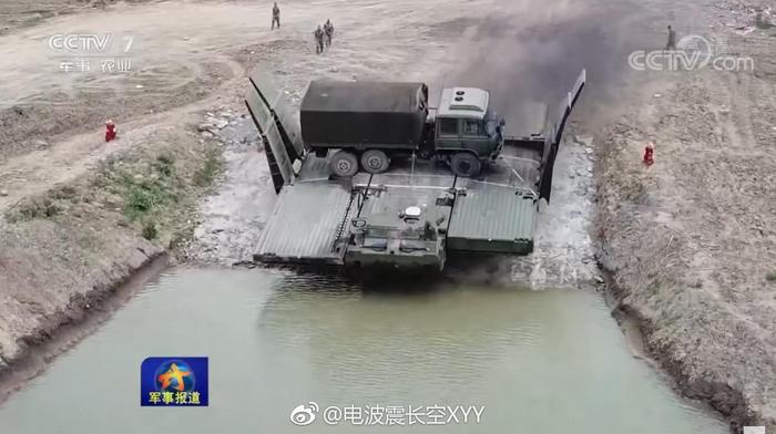 探索gzm003履帶式重型自行舟橋車的卓越性能與多功能性，探索gzm003履帶式重型自行舟橋車的性能卓越與多功能應(yīng)用