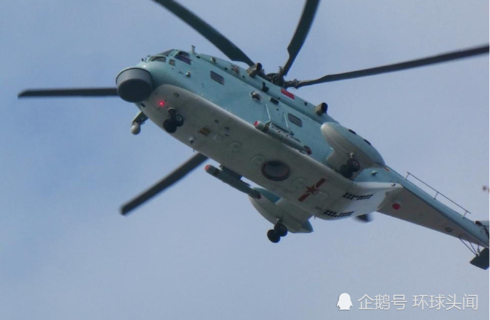 直-18F照片，揭示中國(guó)海軍新一代艦載直升機(jī)的風(fēng)采，中國(guó)海軍新一代艦載直升機(jī)風(fēng)采揭秘，直-18F照片展示實(shí)力
