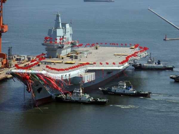 山東艦下水六年未見出海，期待與挑戰(zhàn)并存，山東艦下水六年靜待出海，期待與挑戰(zhàn)同行