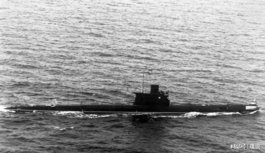 揭秘神秘的深海巨獸，633型潛艇，揭秘深海巨獸，探索633型潛艇的神秘面紗