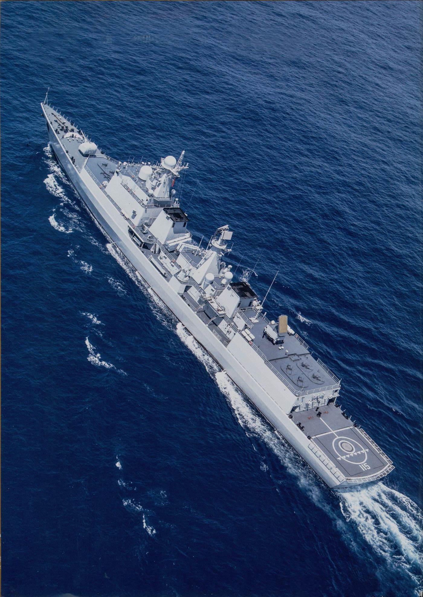 揭秘052C型驅(qū)逐艦在當(dāng)時(shí)的水平，揭秘，052C型驅(qū)逐艦的領(lǐng)先時(shí)代水平