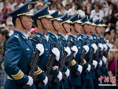 參加2015中國閱兵，榮耀與責任，榮耀與責任并存，參加中國閱兵盛典的見證者