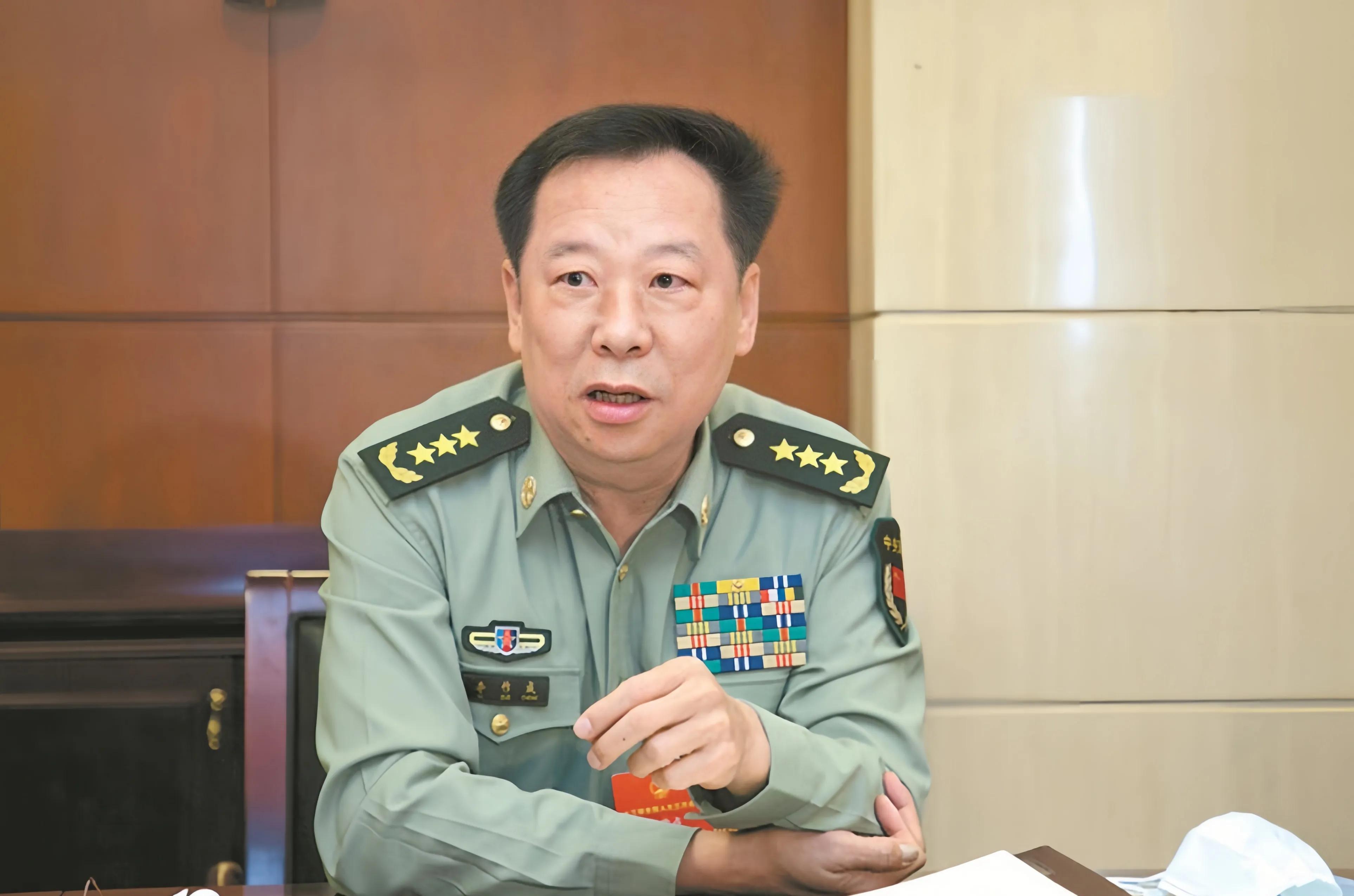 聯(lián)合參謀長的身份與角色，揭秘背后的故事，揭秘聯(lián)合參謀長的身份與角色背后的故事