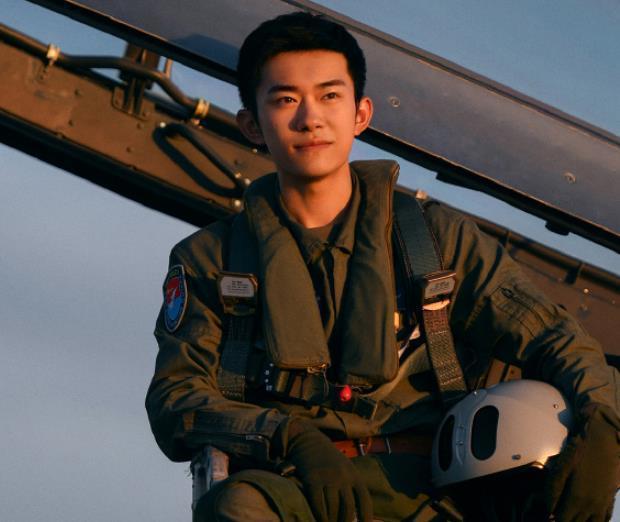 未來軍裝，科技與創(chuàng)新引領的新時代戰(zhàn)士裝備，未來軍裝，科技引領新時代戰(zhàn)士裝備革新