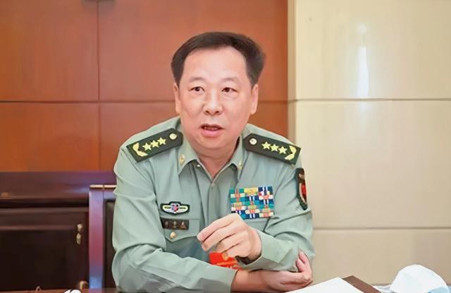 解放軍陸軍參謀長，職責(zé)、挑戰(zhàn)與擔(dān)當(dāng)，解放軍陸軍參謀長，職責(zé)、挑戰(zhàn)與擔(dān)當(dāng)?shù)氖姑? class=