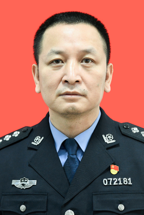 李長福個人簡歷介紹，李長福個人簡介