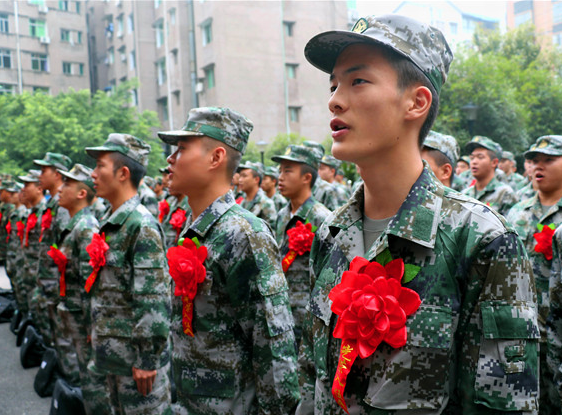 部隊六個新變化，邁向現(xiàn)代化軍事建設的步伐，部隊邁向現(xiàn)代化建設的六大新變化