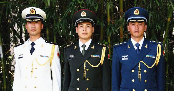 陸軍07式軍裝，新時(shí)代軍容的象征與榮耀，陸軍07式軍裝，新時(shí)代軍容的象征與輝煌榮耀