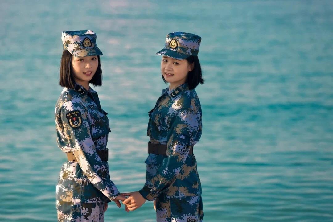 女兵春招成績(jī)優(yōu)異，突破性別與學(xué)業(yè)的雙重考驗(yàn)，女兵春招成績(jī)亮眼，突破性別與學(xué)業(yè)雙重考驗(yàn)挑戰(zhàn)自我
