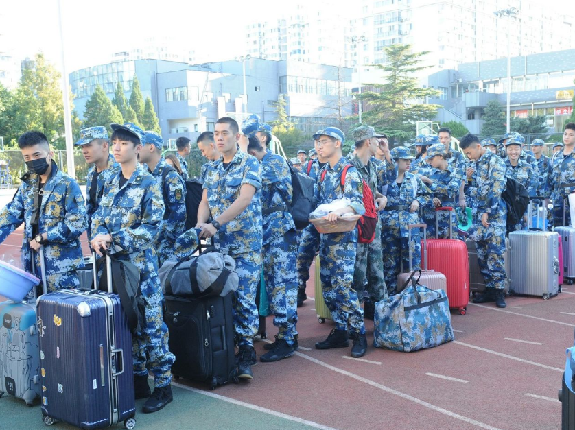 火箭軍新軍服