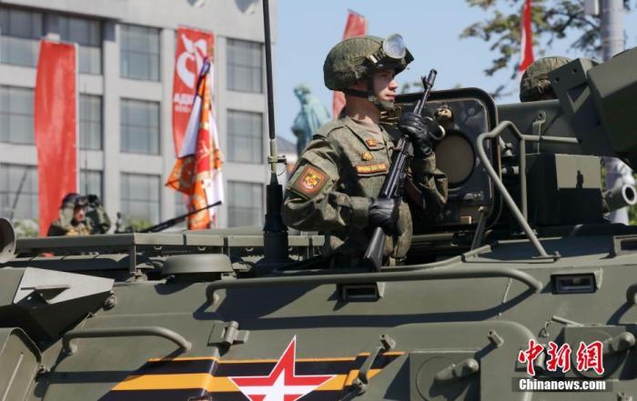 勝利日閱兵盛典，回顧與展望——慶祝中華人民共和國(guó)成立71周年閱兵完整版，勝利日閱兵盛典，慶祝中華人民共和國(guó)成立71周年閱兵回顧與展望