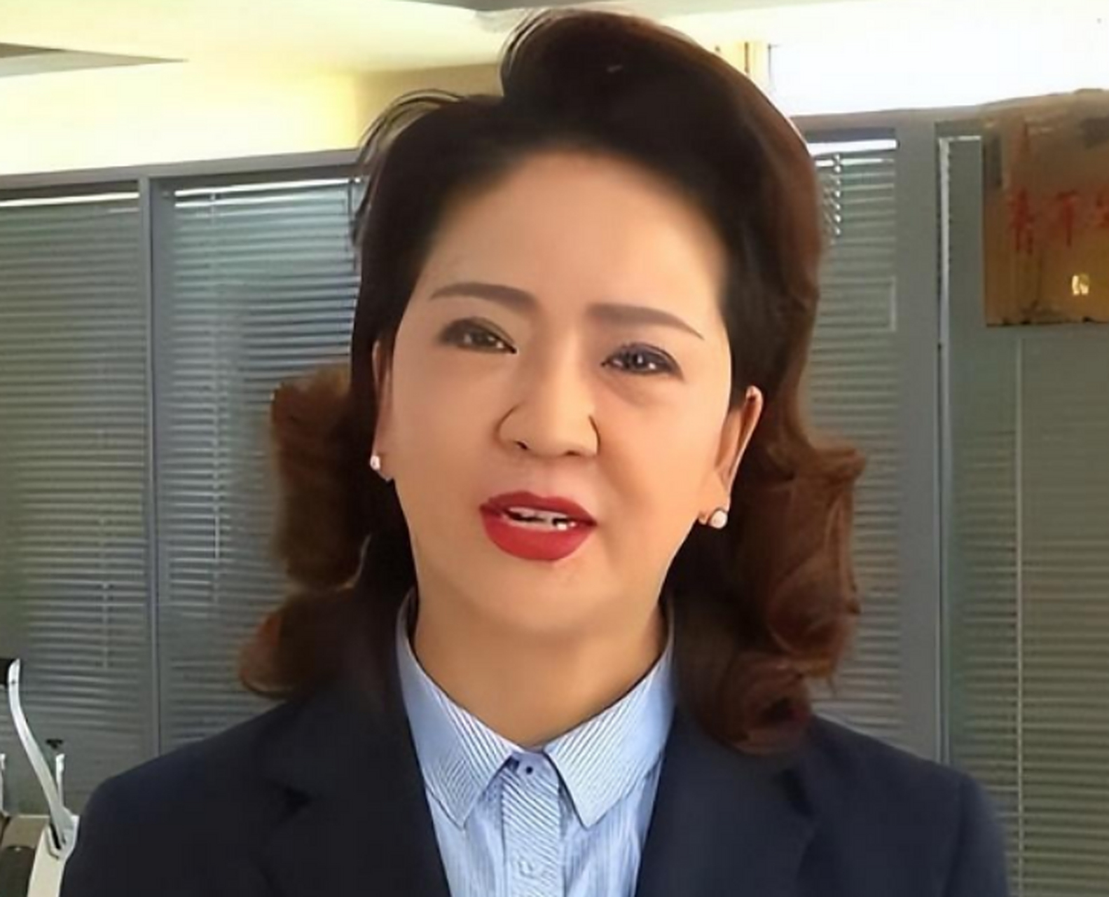 呼和浩特女副局長(zhǎng)李少莉，時(shí)代的楷模與公眾的關(guān)注焦點(diǎn)，呼和浩特女副局長(zhǎng)李少莉，時(shí)代楷模引公眾矚目