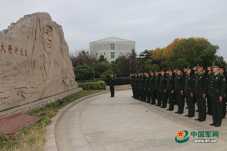 中國陸軍裝甲兵學(xué)院的輝煌歷程與未來展望，中國陸軍裝甲兵學(xué)院，輝煌歷程與未來展望