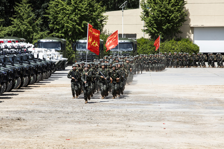 武警北京總隊一支隊長，守護首都安全的堅強衛(wèi)士，武警北京總隊一支隊長，首都安全的堅強衛(wèi)士守護者
