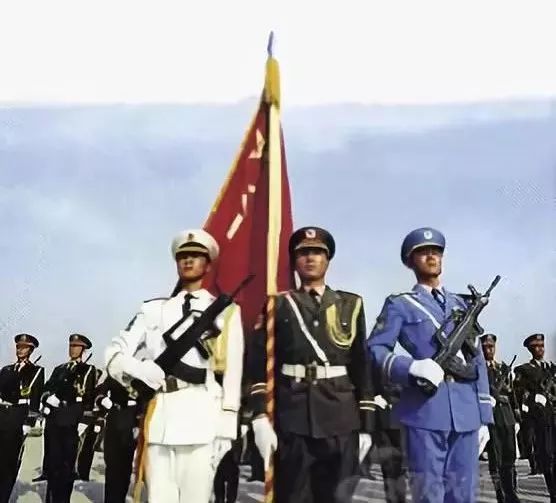 三軍儀仗隊楊博視頻，展現(xiàn)軍人風采的卓越典范，三軍儀仗隊楊博視頻，卓越典范展現(xiàn)軍人風采