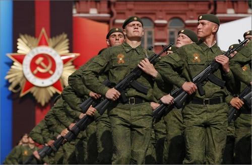 集團軍是軍嗎？——探究現(xiàn)代軍事組織體系中的集團軍定位，集團軍在現(xiàn)代軍事組織體系中的定位探究，是軍嗎？