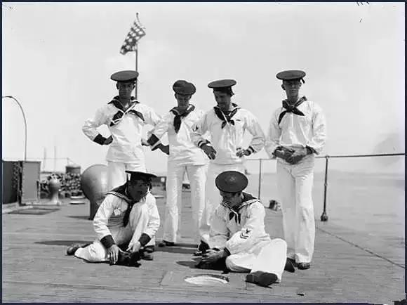 中國(guó)海軍軍輔船大全，種類、功能與特點(diǎn)，中國(guó)海軍軍輔船詳解，種類、功能與特點(diǎn)概覽