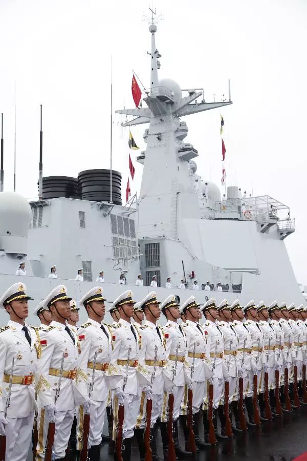我國海軍閱兵歷史，榮耀與力量的展現(xiàn)，中國海軍閱兵史，榮耀與力量的時代展現(xiàn)