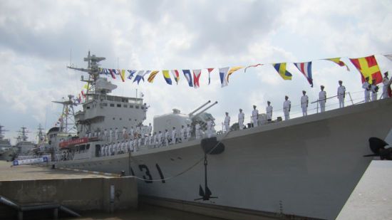 南京號驅(qū)逐艦，中國海軍的驕傲與力量——揭秘神秘的131導彈驅(qū)逐艦，揭秘中國海軍驕傲與力量，南京號驅(qū)逐艦——深入解析神秘的導彈驅(qū)逐艦131號
