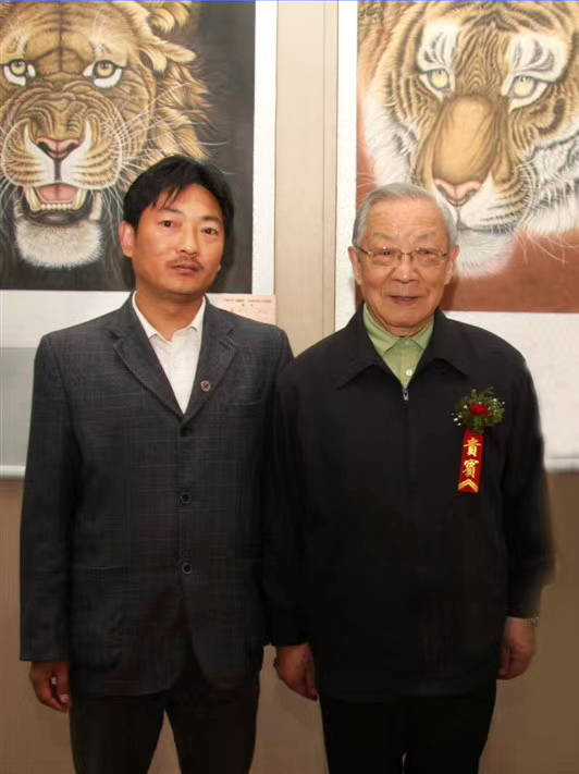 外交部部長李，引領(lǐng)中國走向世界的卓越外交家，外交部部長李，卓越外交家領(lǐng)航中國走向世界
