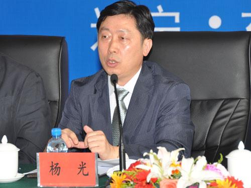 楊光烈的現(xiàn)任職務(wù)及其職責(zé)，楊光烈的現(xiàn)任職務(wù)與職責(zé)概述