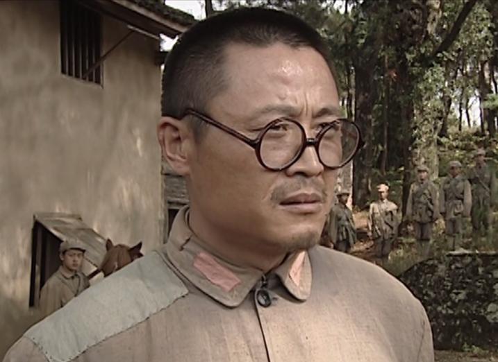 集團軍首長稱呼，權(quán)威與責(zé)任的象征，集團軍首長稱謂，權(quán)威與責(zé)任的標(biāo)志