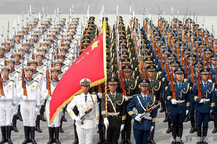 三軍儀仗隊升國旗圖片，榮耀與尊嚴的象征，三軍儀仗隊升國旗瞬間，榮耀與尊嚴的永恒象征
