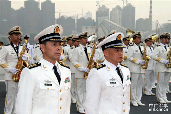遼寧艦艦長(zhǎng)名字揭秘，中國(guó)海軍力量的驕傲，遼寧艦艦長(zhǎng)名字揭秘，中國(guó)海軍力量的驕傲典范